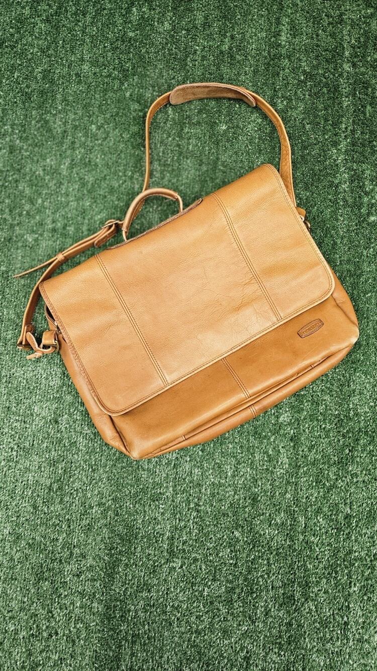 Dorado Leather Triple Gusset Flap Brief 765-525, BROWN